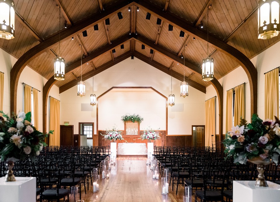 Wedding set-up Mission Blue